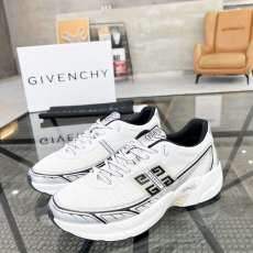 Givenchy Sneakers